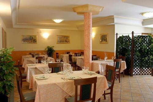 Meridiano Hotell Napoli Eksteriør bilde