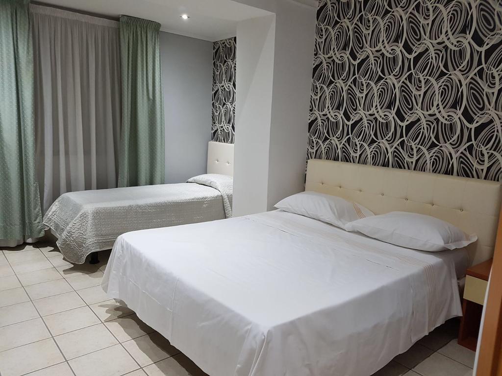 Meridiano Hotell Napoli Eksteriør bilde